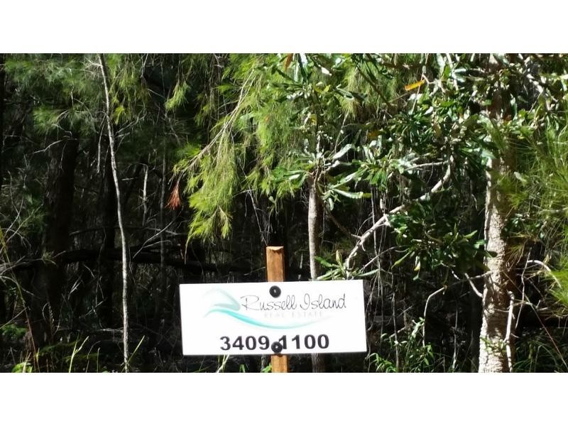 30 Beaumont Drive, Russell Island QLD 4184