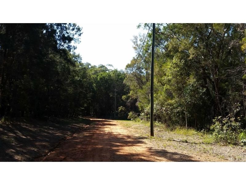 30 Beaumont Drive, Russell Island QLD 4184