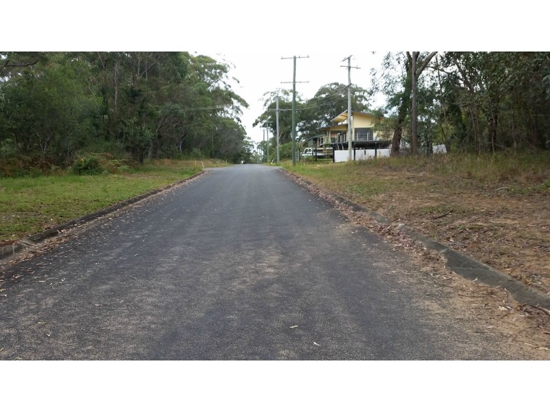 24 Darwallah Avenue, Russell Island QLD 4184