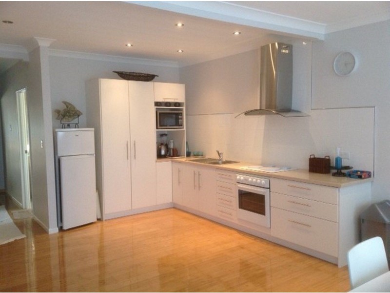 16 Ketch Street, Russell Island QLD 4184