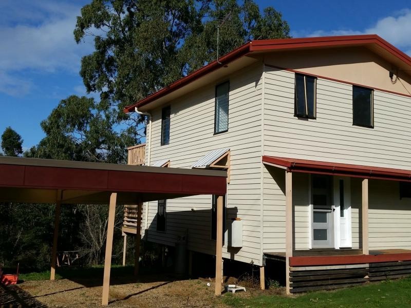 4 Crescent Drive, Russell Island QLD 4184