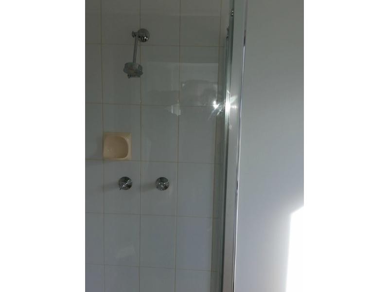 4 Crescent Drive, Russell Island QLD 4184