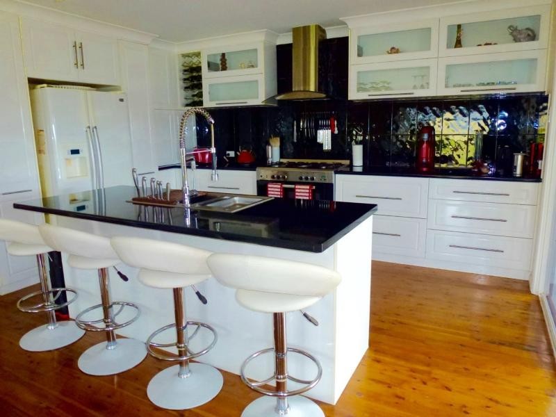 42 Leichhardt Terrace, Russell Island QLD 4184