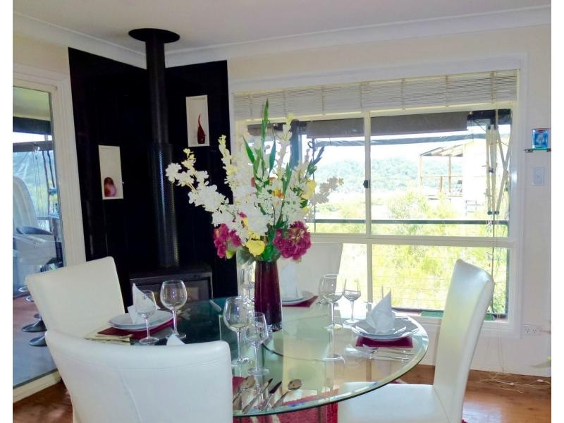 42 Leichhardt Terrace, Russell Island QLD 4184