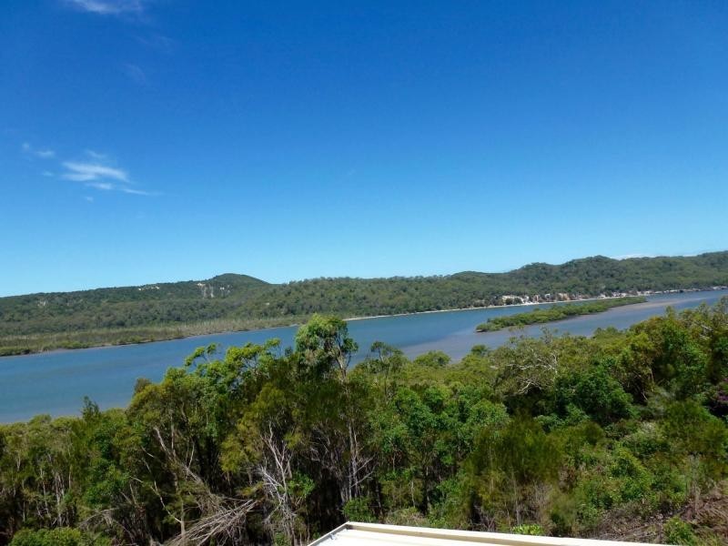 42 Leichhardt Terrace, Russell Island QLD 4184