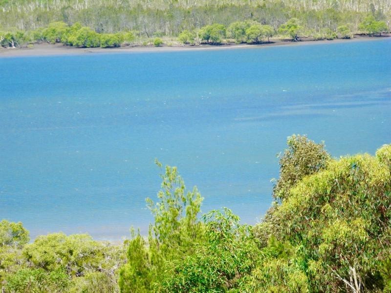 42 Leichhardt Terrace, Russell Island QLD 4184