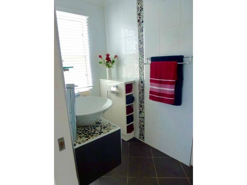 42 Leichhardt Terrace, Russell Island QLD 4184