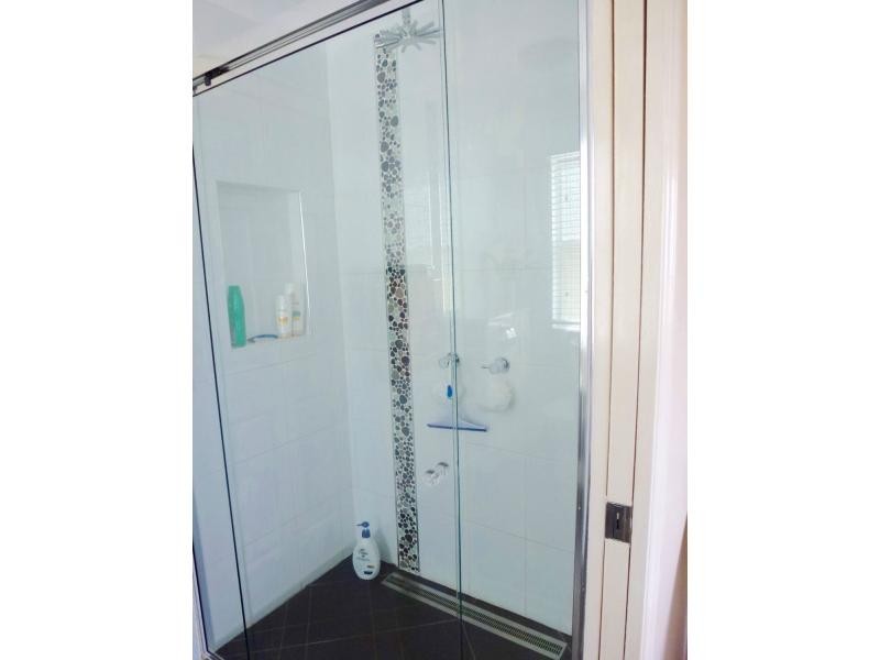 42 Leichhardt Terrace, Russell Island QLD 4184