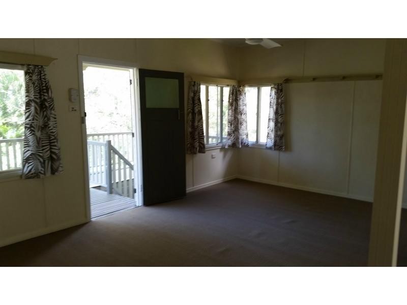 5 The Tor Walk, Russell Island QLD 4184