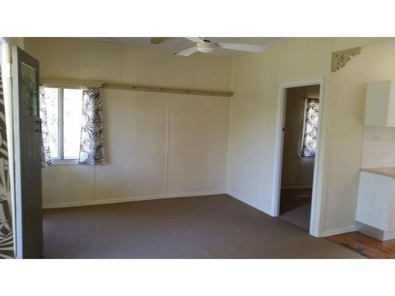 5 The Tor Walk, Russell Island QLD 4184