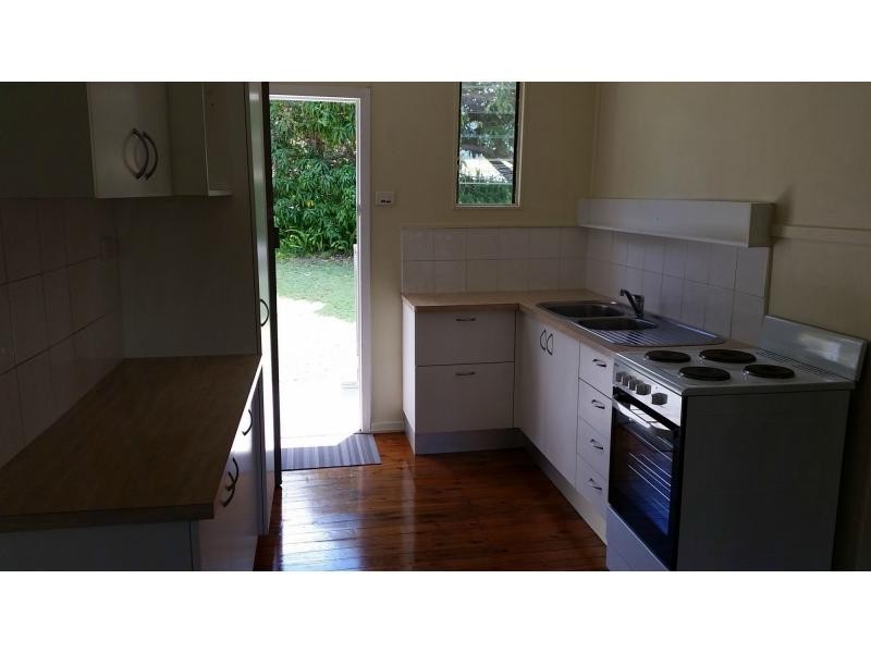 5 The Tor Walk, Russell Island QLD 4184
