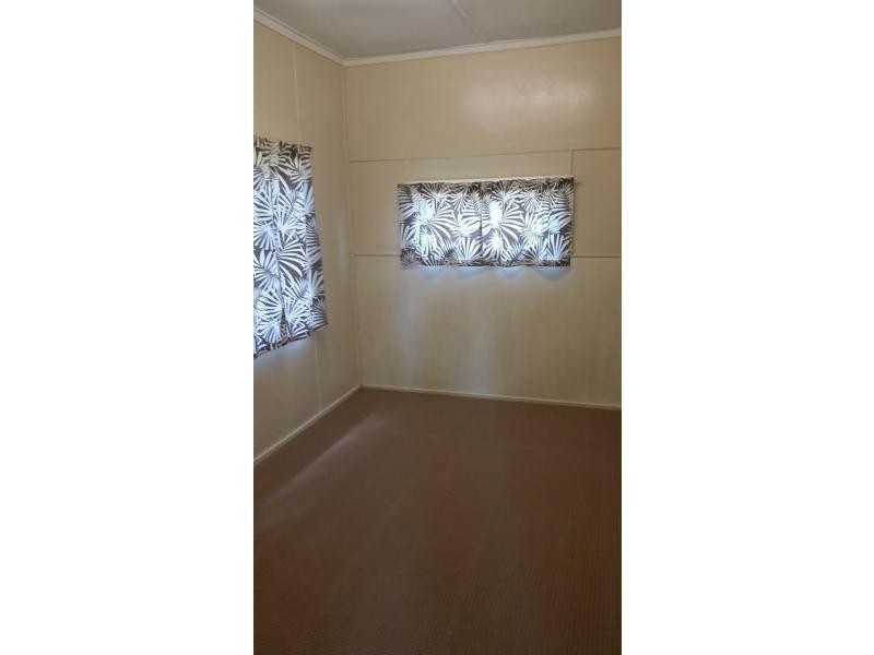 5 The Tor Walk, Russell Island QLD 4184