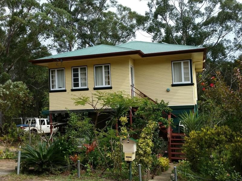 4 Maybrook Avenue, Russell Island QLD 4184