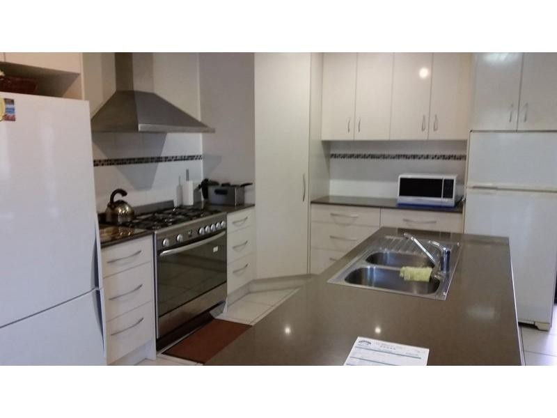 10 Bay Drive, Russell Island QLD 4184