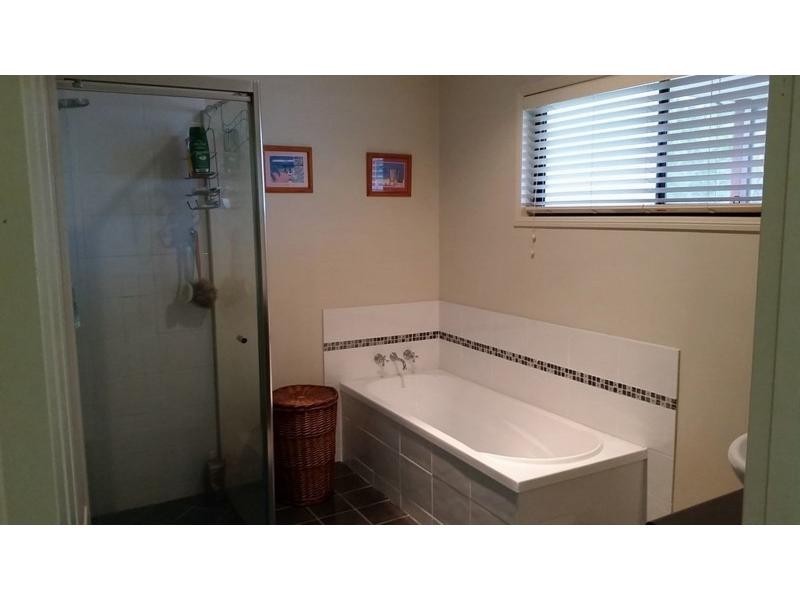 10 Bay Drive, Russell Island QLD 4184