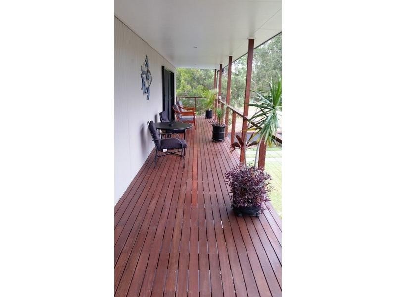 10 Bay Drive, Russell Island QLD 4184