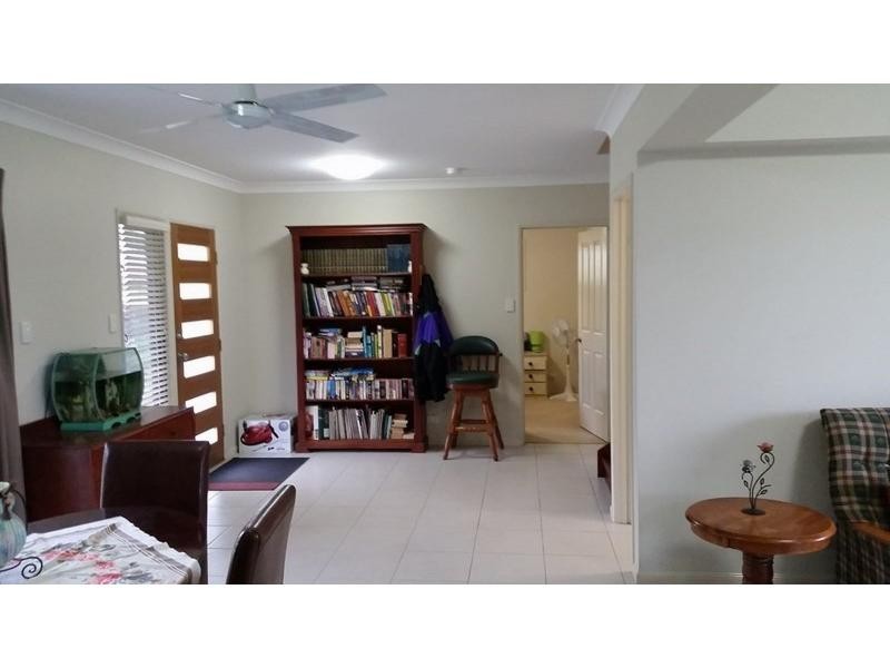 10 Bay Drive, Russell Island QLD 4184