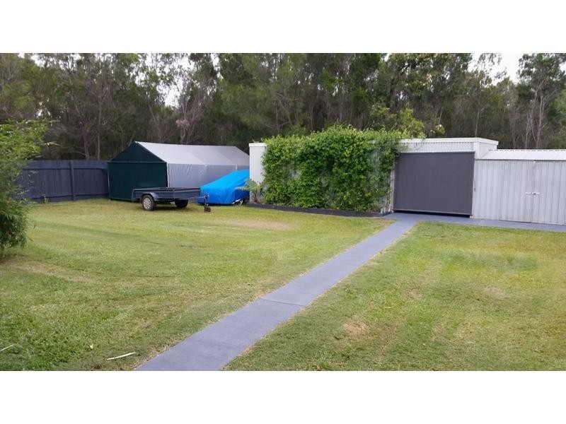 10 Bay Drive, Russell Island QLD 4184