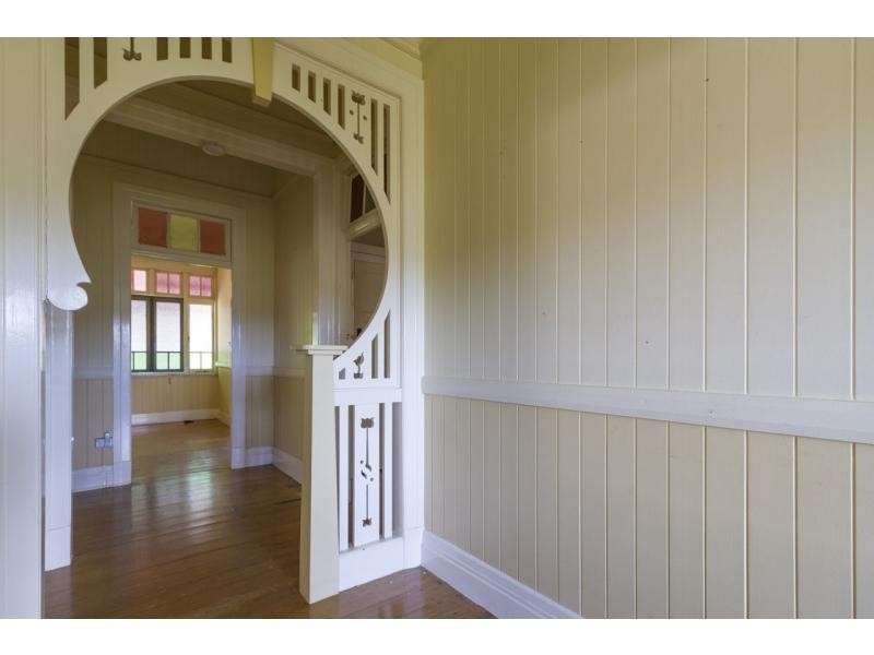 4 Leichhardt Terrace, Russell Island QLD 4184