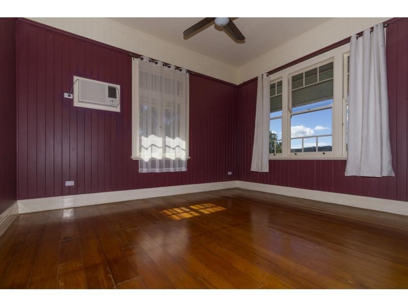 4 Leichhardt Terrace, Russell Island QLD 4184