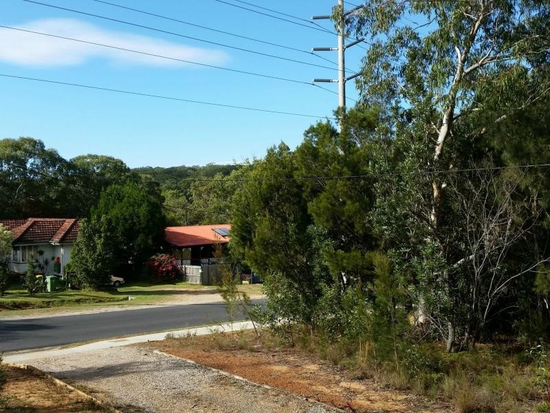 220 Centre Road, Russell Island QLD 4184