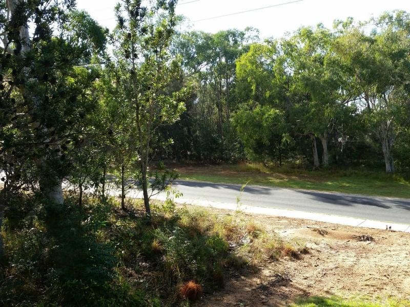 220 Centre Road, Russell Island QLD 4184