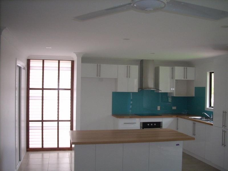 11 Tulip Street, Russell Island QLD 4184