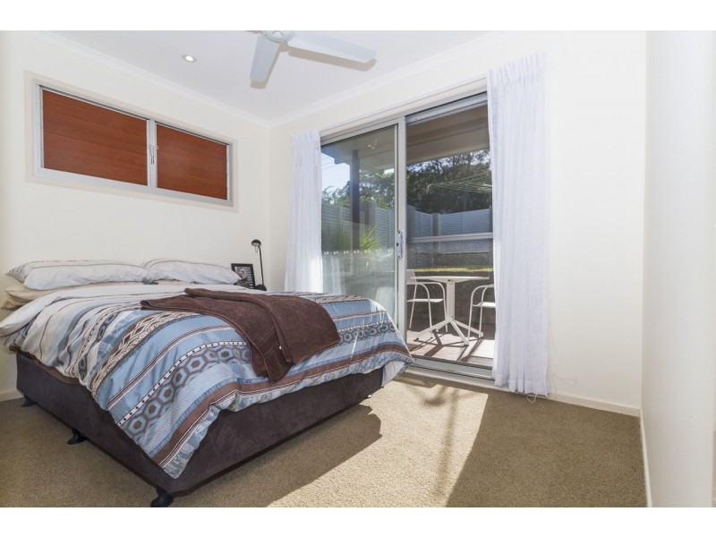 61 Wahine Drive, Russell Island QLD 4184