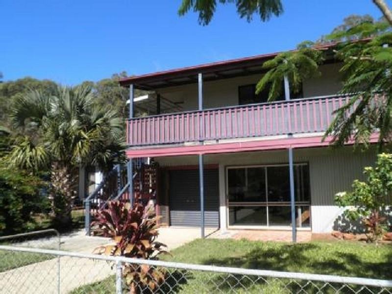 10 Taylor Street, Russell Island QLD 4184