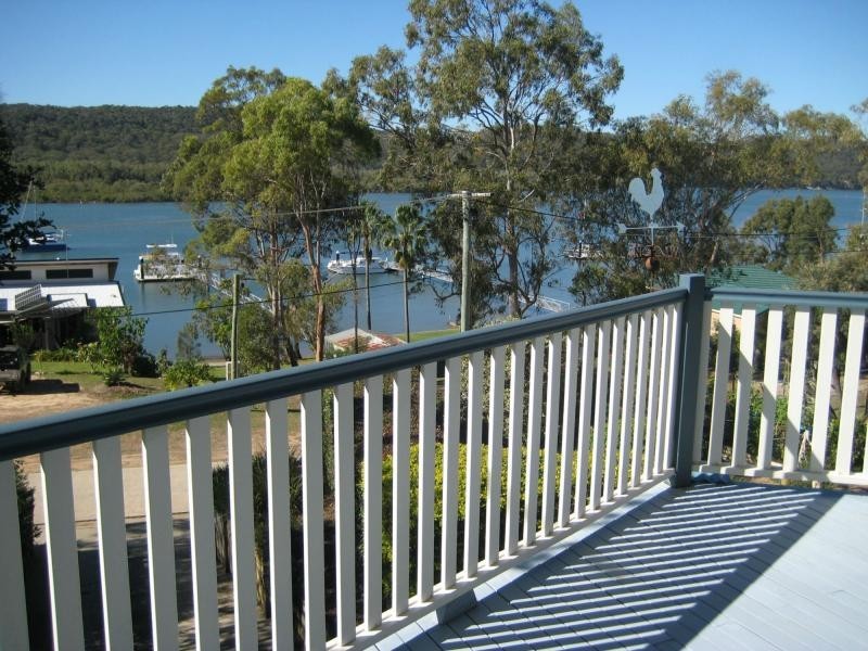 64 Wahine Drive, Russell Island QLD 4184
