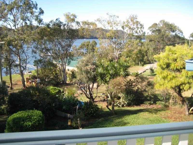 64 Wahine Drive, Russell Island QLD 4184