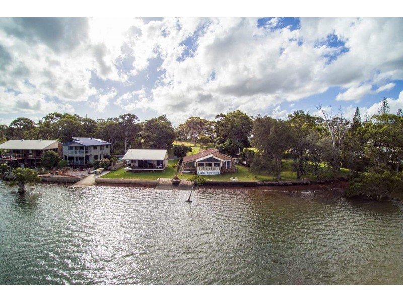 8 Browning Street, Russell Island QLD 4184