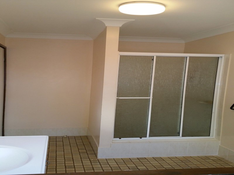 8 Browning Street, Russell Island QLD 4184