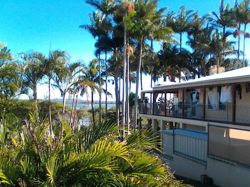 140 Palm Beach Road, Russell Island QLD 4184
