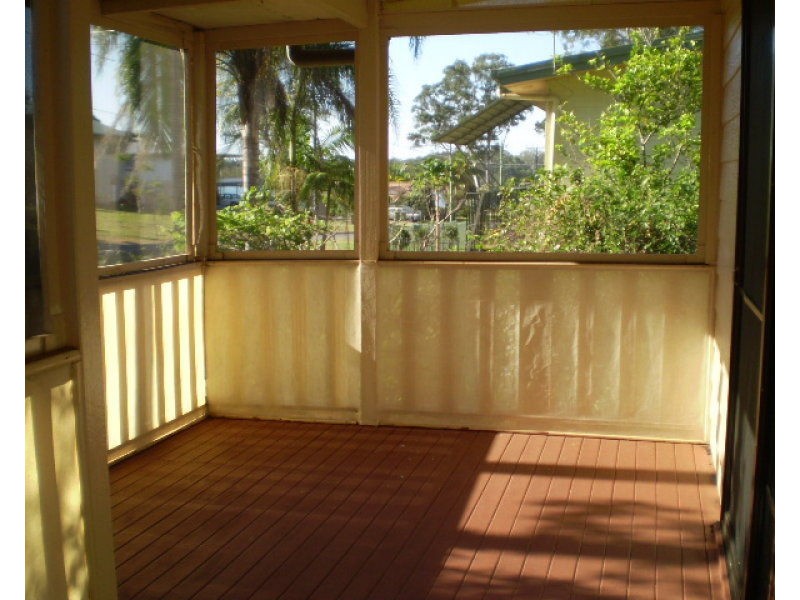 8 Douglas Street, Russell Island QLD 4184