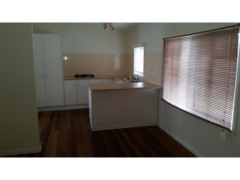 7 The Tor Walk, Russell Island QLD 4184