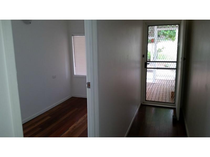 7 The Tor Walk, Russell Island QLD 4184
