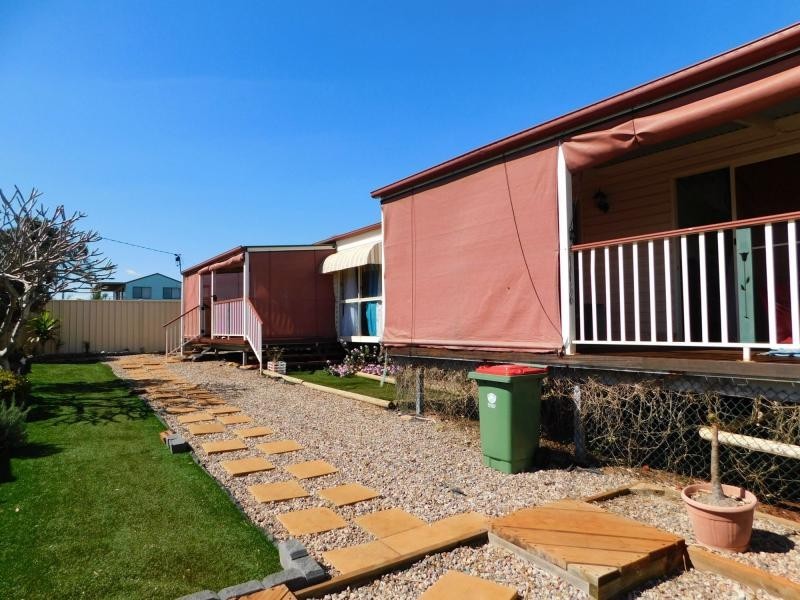18 Highland Street, Russell Island QLD 4184