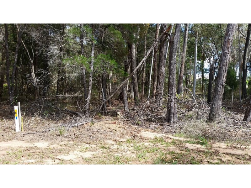 13 Tulloch Street, Russell Island QLD 4184