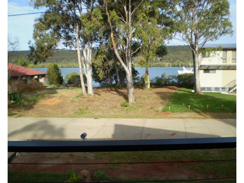 44 Wahine Drive, Russell Island QLD 4184