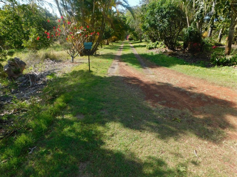 62 Centre Road, Russell Island QLD 4184