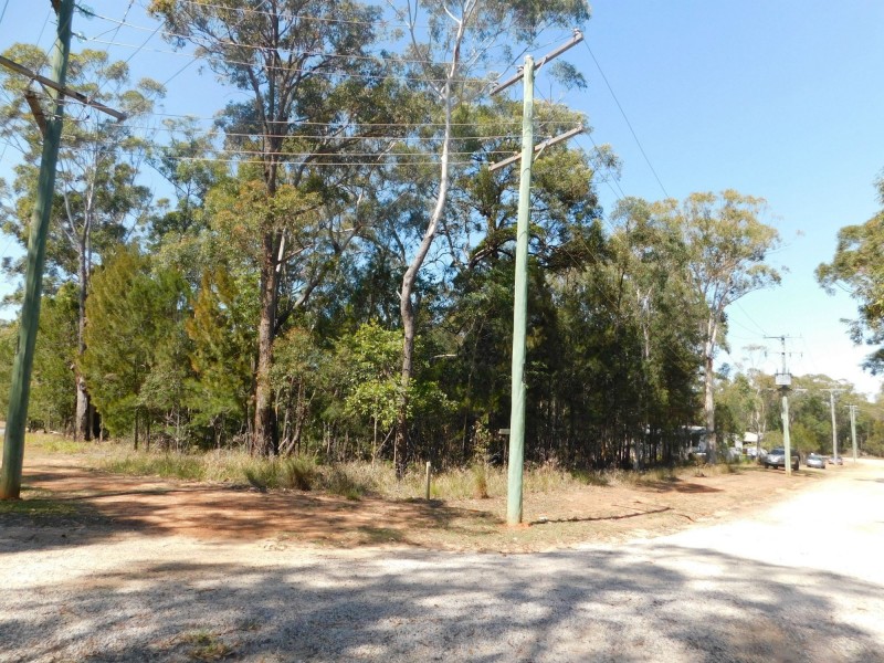 4 Waratah Street, Russell Island QLD 4184