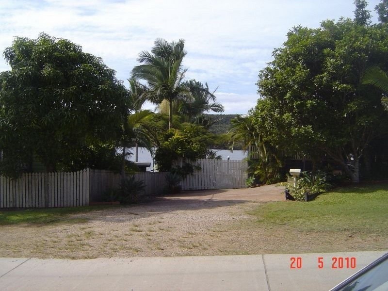54 Wahine Drive, Russell Island QLD 4184