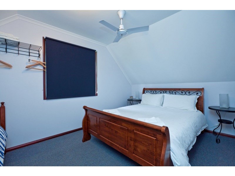 3 Tennyson Street, Russell Island QLD 4184