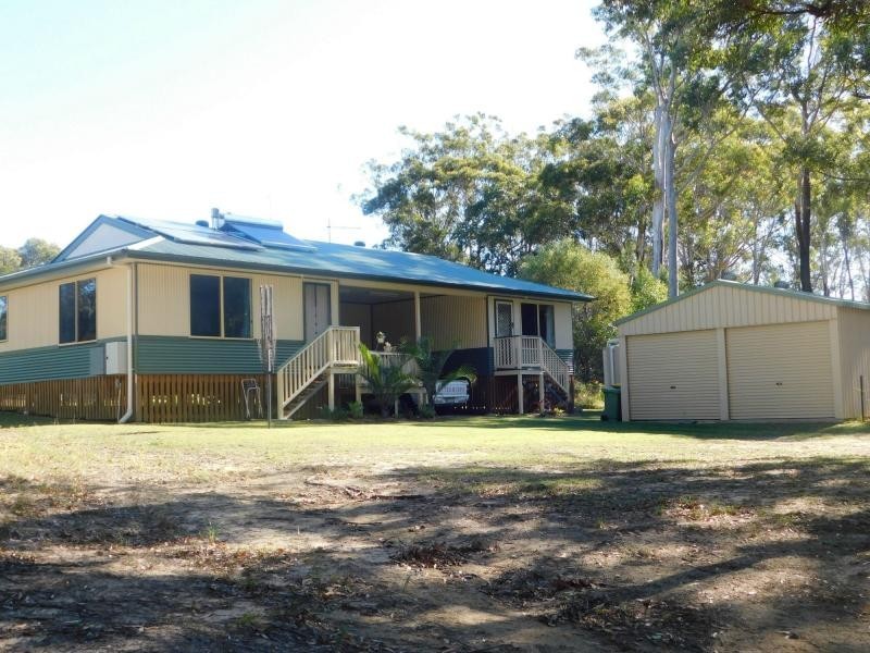 16 Sapphire Street, Russell Island QLD 4184