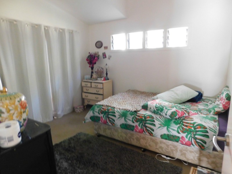 34 Channel Street, Russell Island QLD 4184