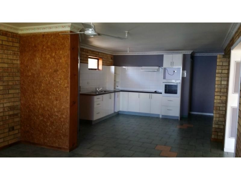 51 Bay Drive, Russell Island QLD 4184