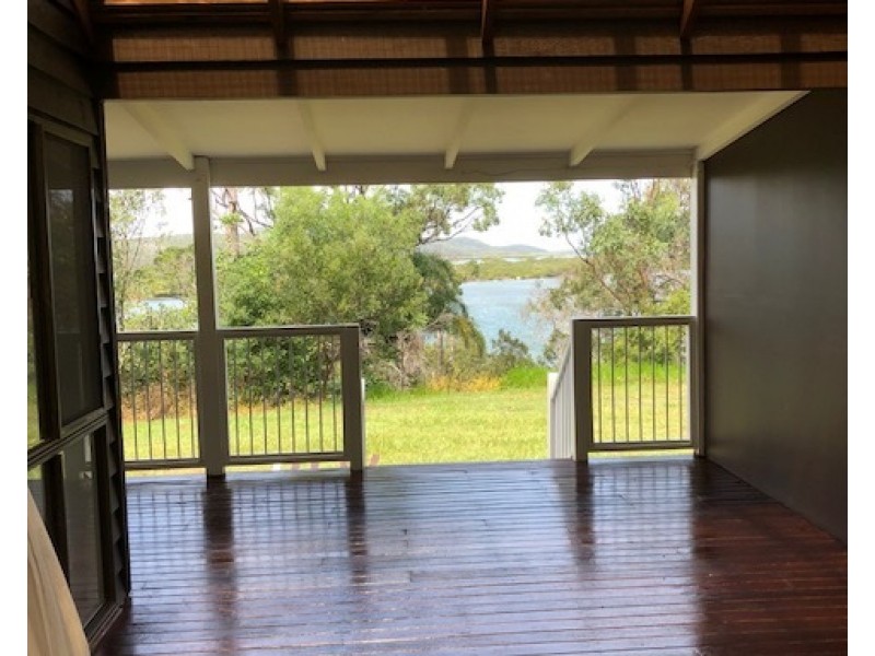 104-114 Canaipa Road, Russell Island QLD 4184