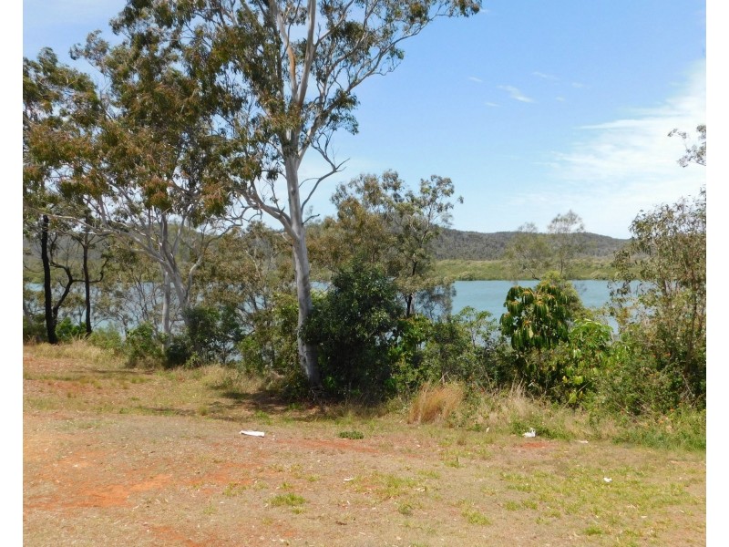 104-114 Canaipa Road, Russell Island QLD 4184