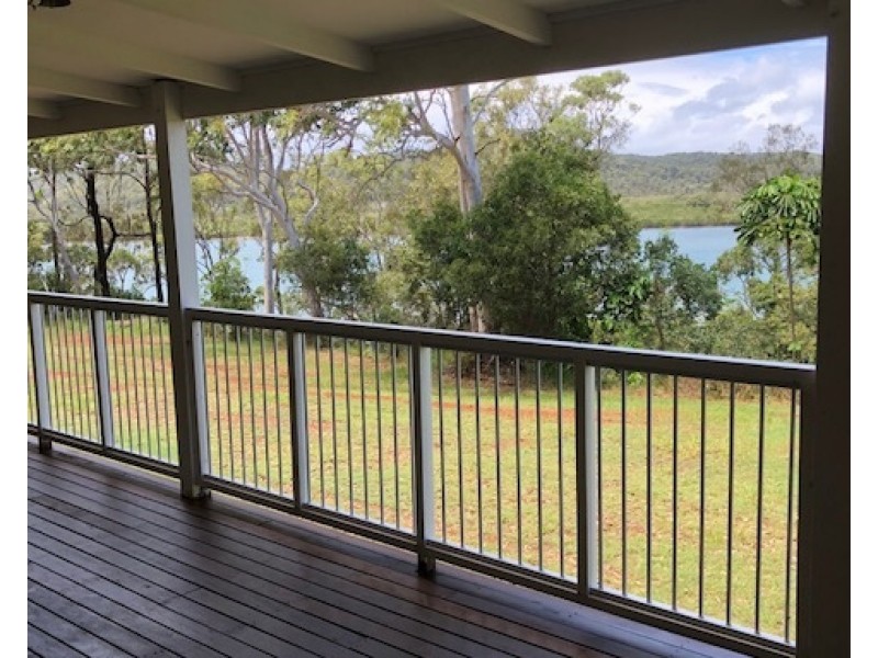 104-114 Canaipa Road, Russell Island QLD 4184